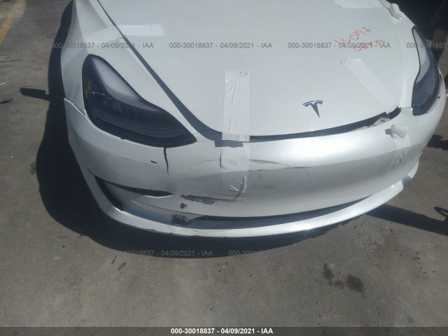 Photo 5 VIN: 5YJ3E1EB1KF494159 - TESLA MODEL 3 