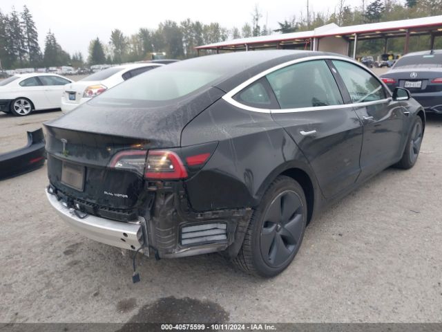 Photo 4 VIN: 5YJ3E1EB1LF599978 - TESLA MODEL 3 