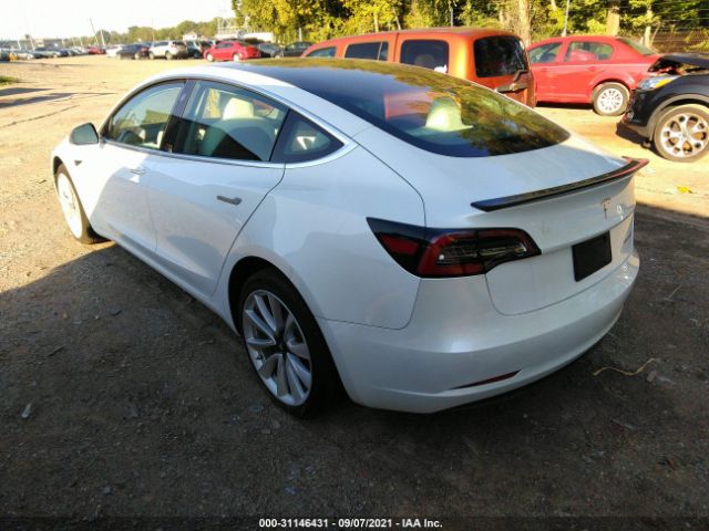 Photo 2 VIN: 5YJ3E1EB1LF622708 - TESLA MODEL 3 