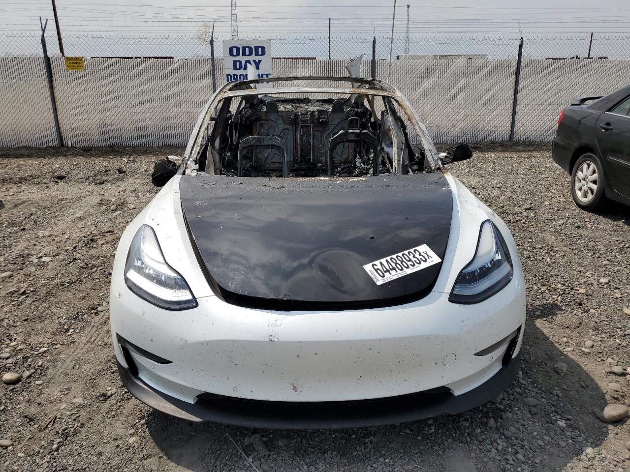 Photo 4 VIN: 5YJ3E1EB1LF636592 - TESLA MODEL 3 