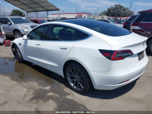 Photo 2 VIN: 5YJ3E1EB1LF637287 - TESLA MODEL 3 