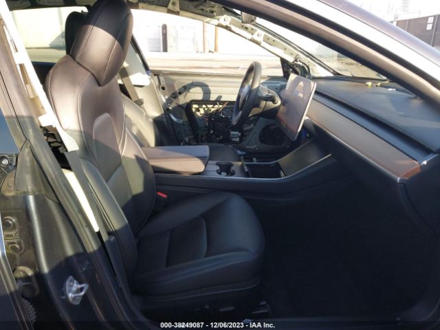 Photo 4 VIN: 5YJ3E1EB1LF649729 - TESLA MODEL 3 