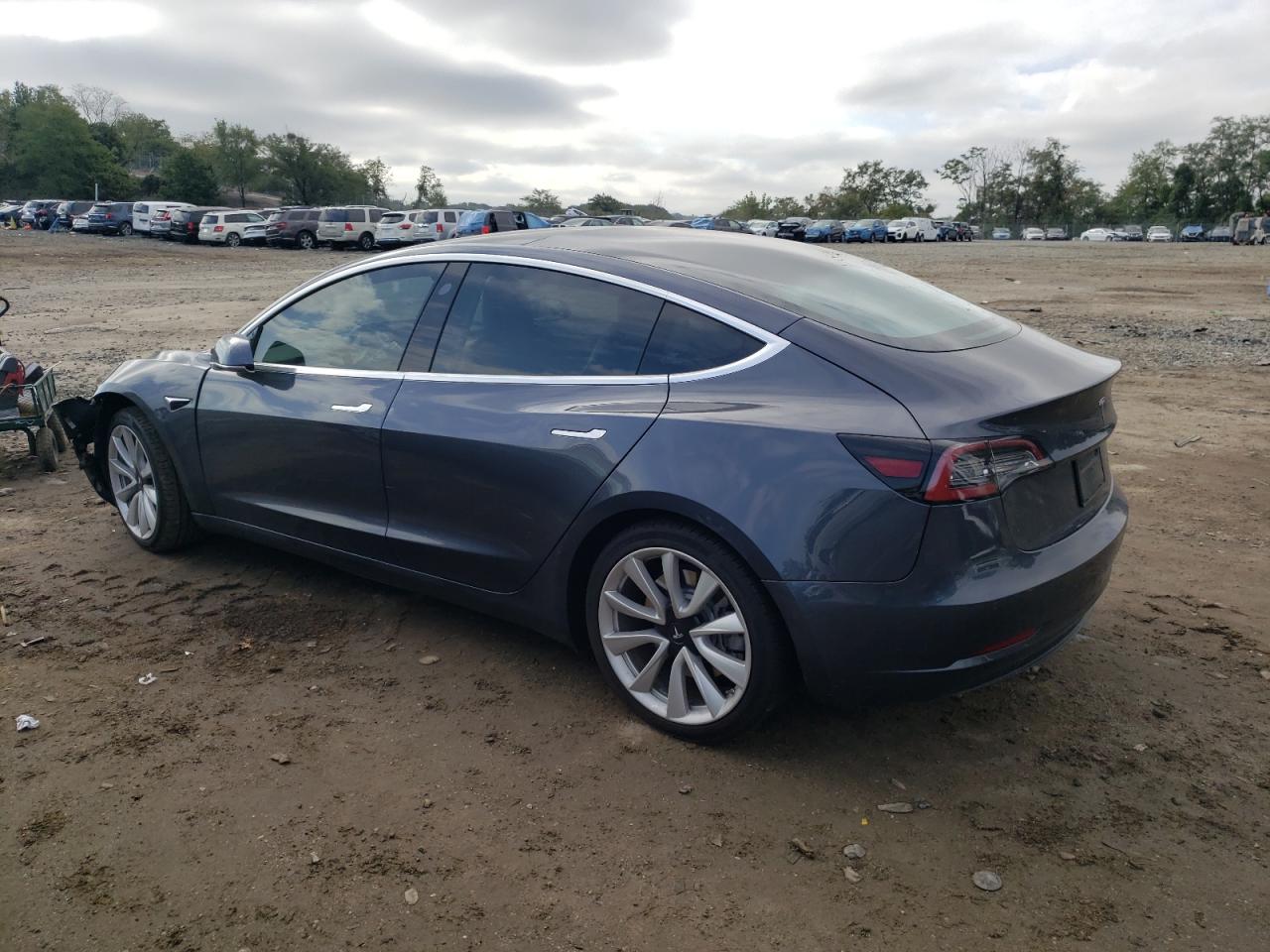 Photo 1 VIN: 5YJ3E1EB1LF720413 - TESLA MODEL 3 