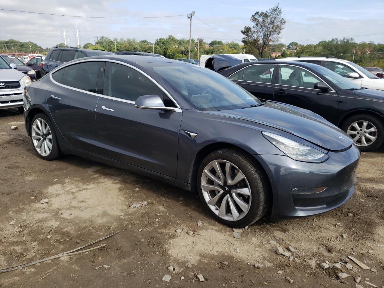 Photo 3 VIN: 5YJ3E1EB1LF720413 - TESLA MODEL 3 