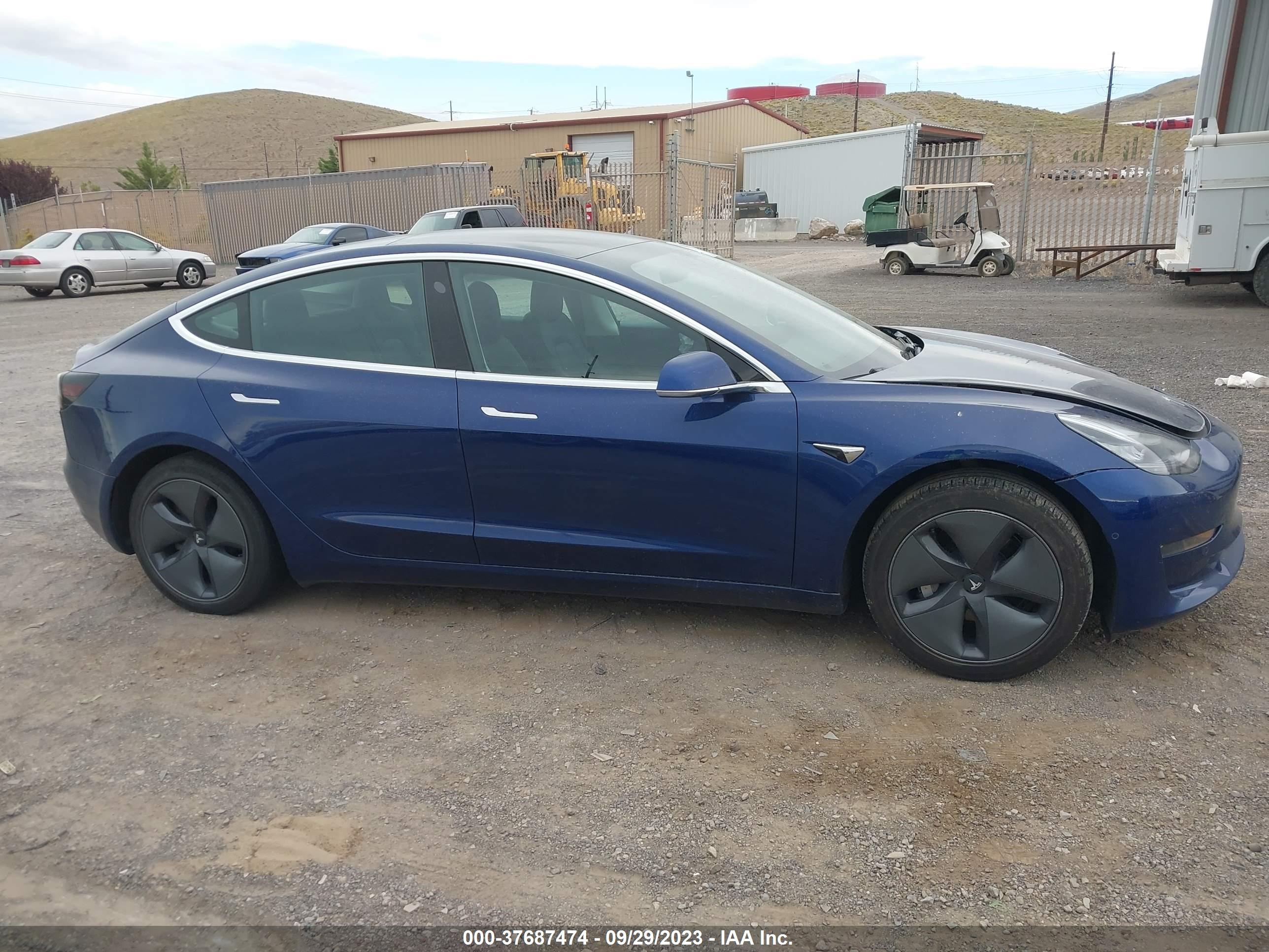 Photo 11 VIN: 5YJ3E1EB1LF798142 - TESLA MODEL 3 