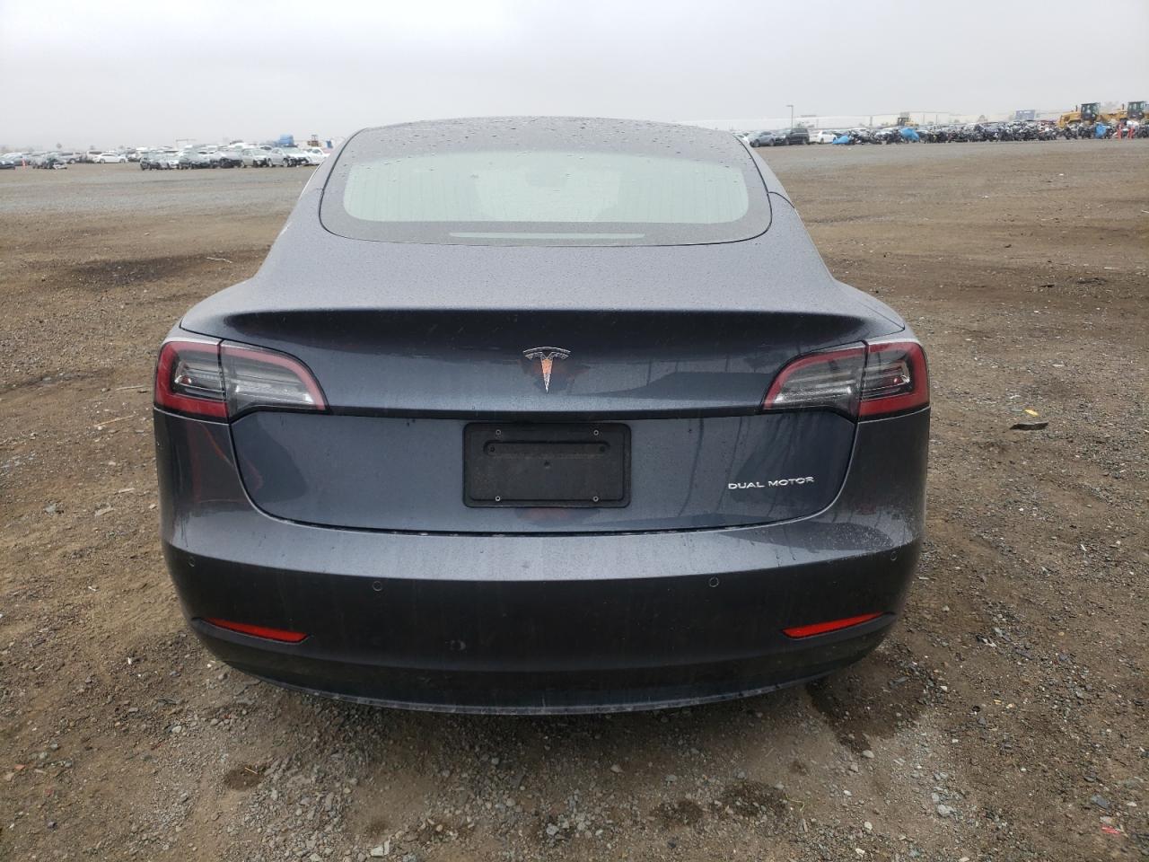 Photo 5 VIN: 5YJ3E1EB1LF801234 - TESLA MODEL 3 