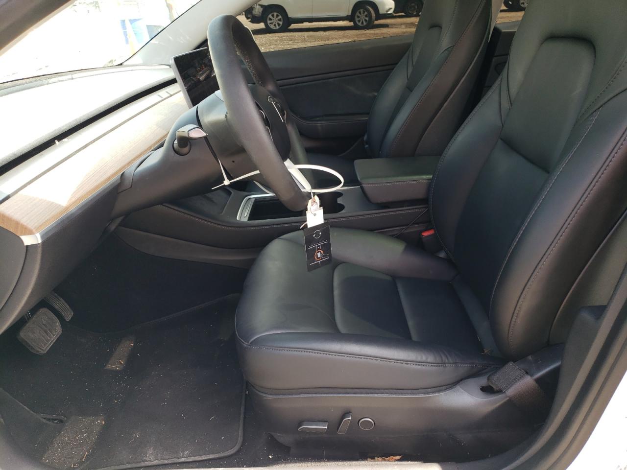 Photo 6 VIN: 5YJ3E1EB1MF852895 - TESLA MODEL 3 