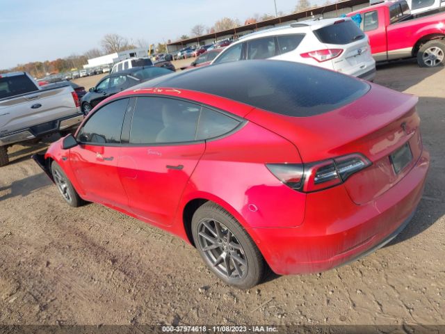 Photo 2 VIN: 5YJ3E1EB1NF126200 - TESLA MODEL 3 