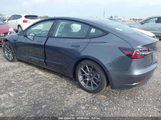 Photo 2 VIN: 5YJ3E1EB1NF167250 - TESLA MODEL 3 