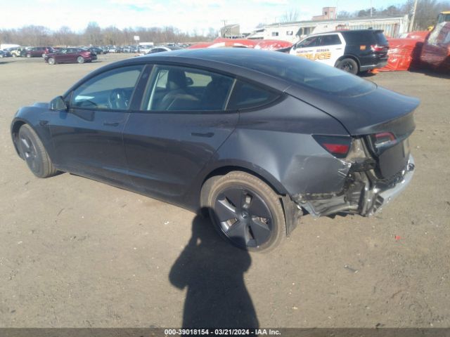 Photo 2 VIN: 5YJ3E1EB1NF205544 - TESLA MODEL 3 