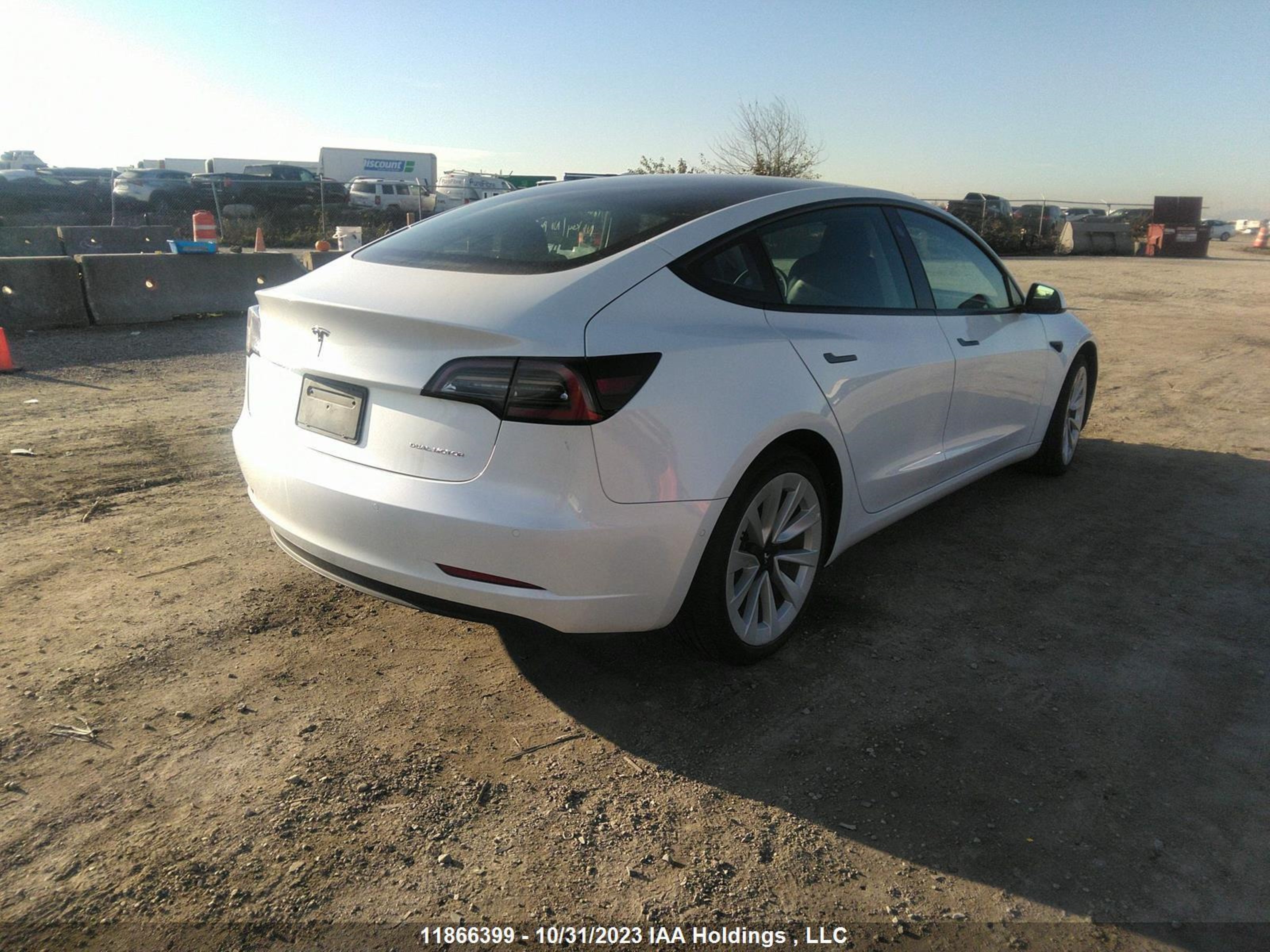 Photo 3 VIN: 5YJ3E1EB1NF298565 - TESLA MODEL 3 