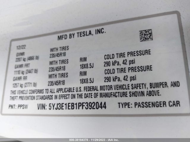 Photo 8 VIN: 5YJ3E1EB1PF392044 - TESLA MODEL 3 