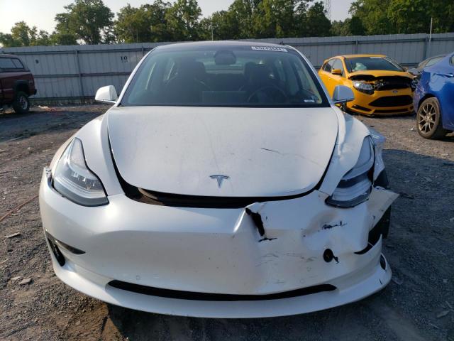 Photo 4 VIN: 5YJ3E1EB2JF055082 - TESLA MODEL 3 