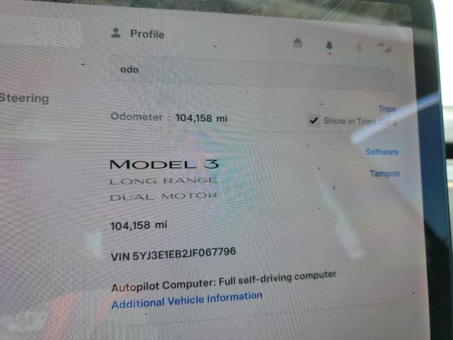 Photo 8 VIN: 5YJ3E1EB2JF067796 - TESLA MODEL 3 