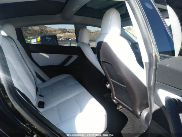 Photo 7 VIN: 5YJ3E1EB2JF099163 - TESLA MODEL 3 