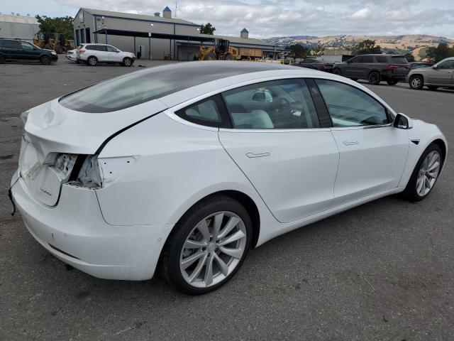 Photo 2 VIN: 5YJ3E1EB2JF101106 - TESLA MODEL 3 