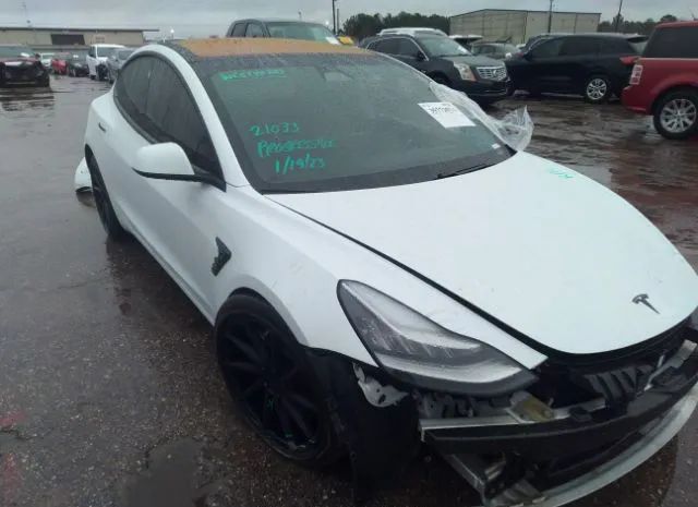 Photo 0 VIN: 5YJ3E1EB2JF130475 - TESLA MODEL 3 