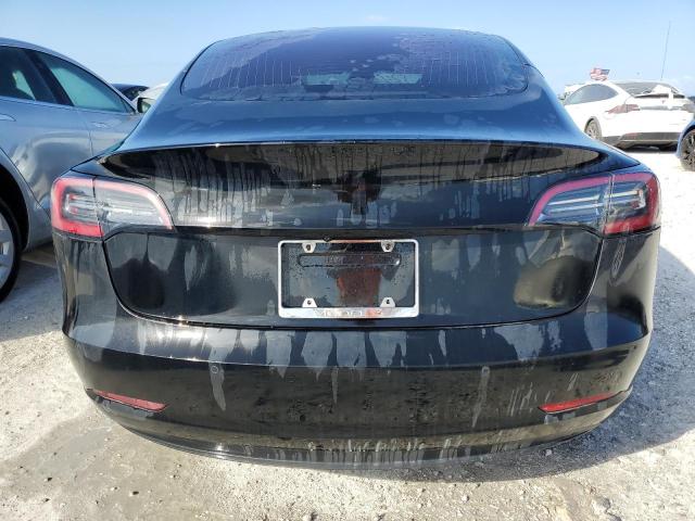 Photo 5 VIN: 5YJ3E1EB2JF178526 - TESLA MODEL 3 