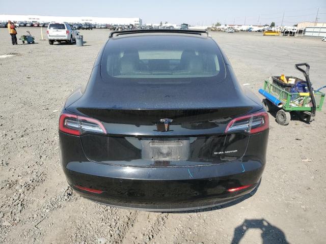 Photo 5 VIN: 5YJ3E1EB2JF185394 - TESLA MODEL 3 