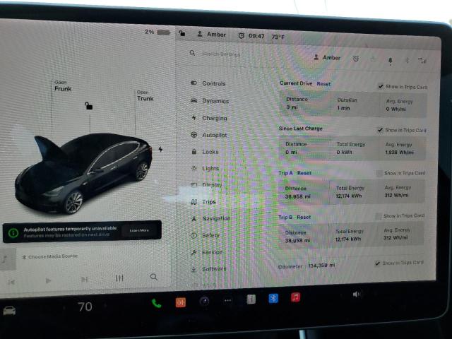 Photo 8 VIN: 5YJ3E1EB2JF185394 - TESLA MODEL 3 