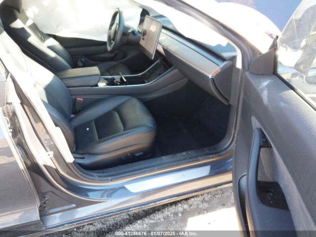 Photo 4 VIN: 5YJ3E1EB2KF385998 - TESLA MODEL 3 