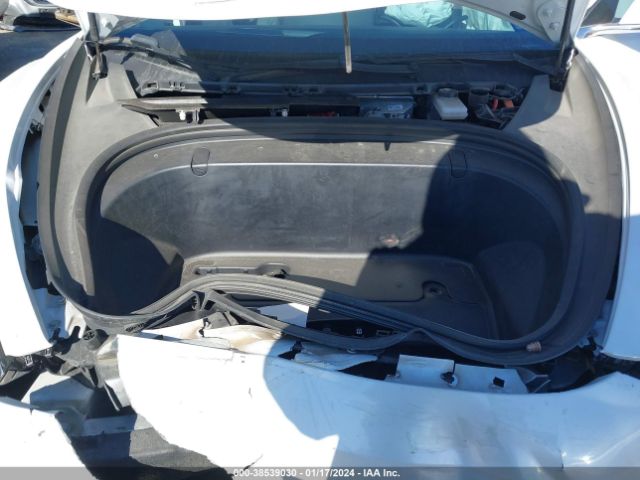 Photo 9 VIN: 5YJ3E1EB2KF433340 - TESLA MODEL 3 