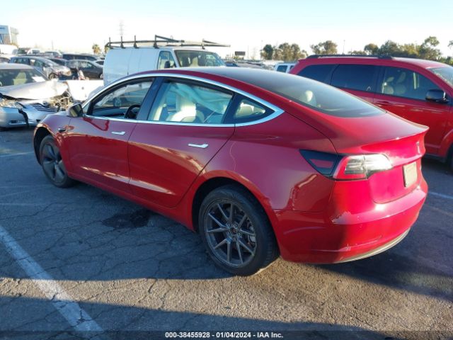 Photo 2 VIN: 5YJ3E1EB2KF450476 - TESLA MODEL 3 