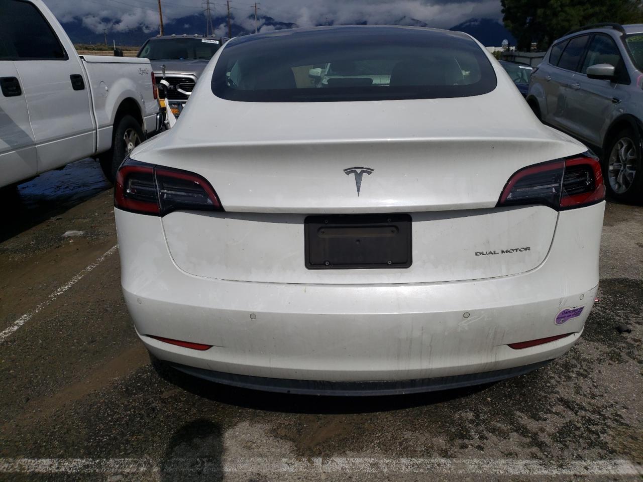 Photo 5 VIN: 5YJ3E1EB2KF452907 - TESLA MODEL 3 