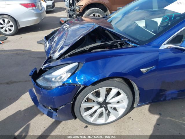 Photo 5 VIN: 5YJ3E1EB2LF640201 - TESLA MODEL 3 