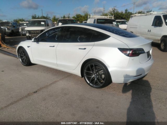 Photo 2 VIN: 5YJ3E1EB2MF062702 - TESLA MODEL 3 