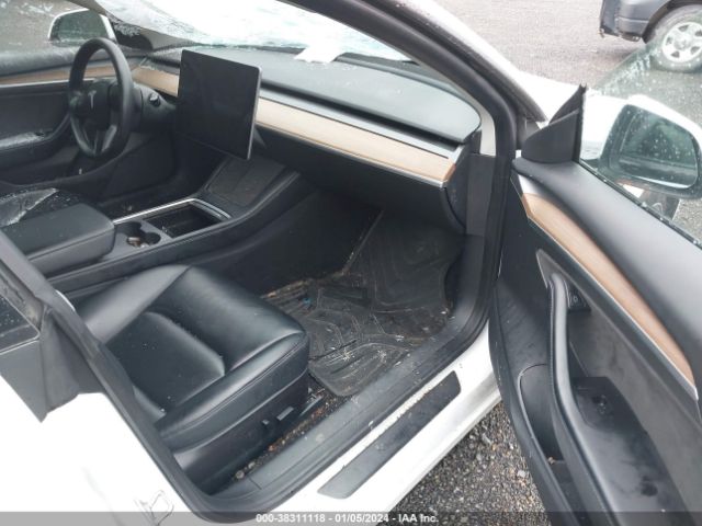 Photo 4 VIN: 5YJ3E1EB2NF110877 - TESLA MODEL 3 