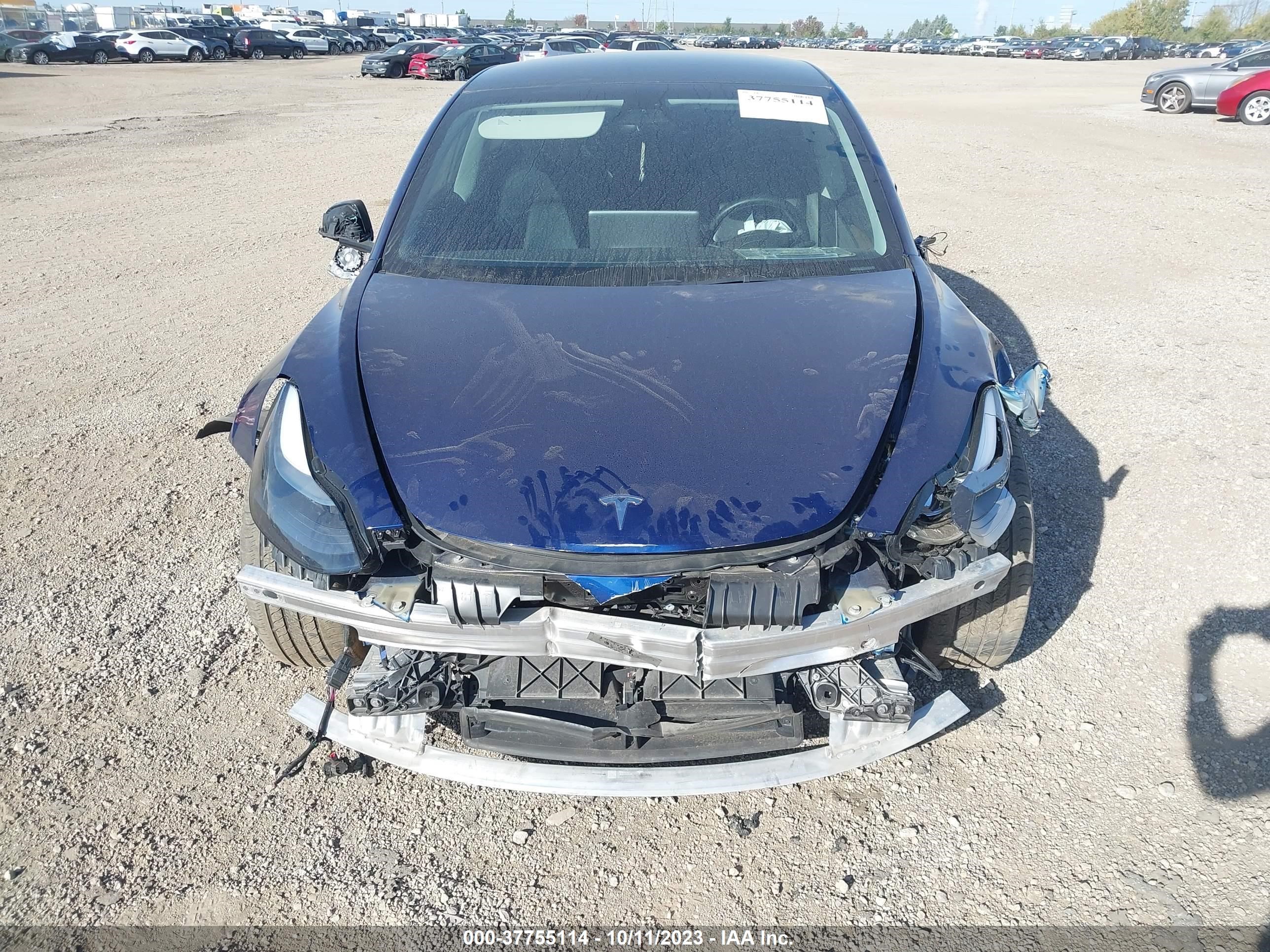 Photo 5 VIN: 5YJ3E1EB2NF114685 - TESLA MODEL 3 