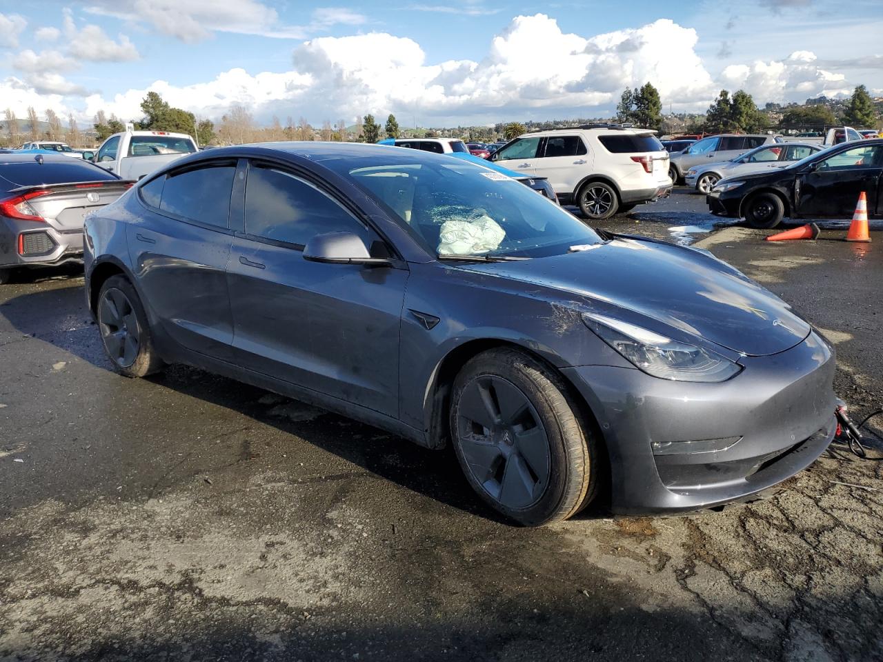 Photo 3 VIN: 5YJ3E1EB2NF135617 - TESLA MODEL 3 