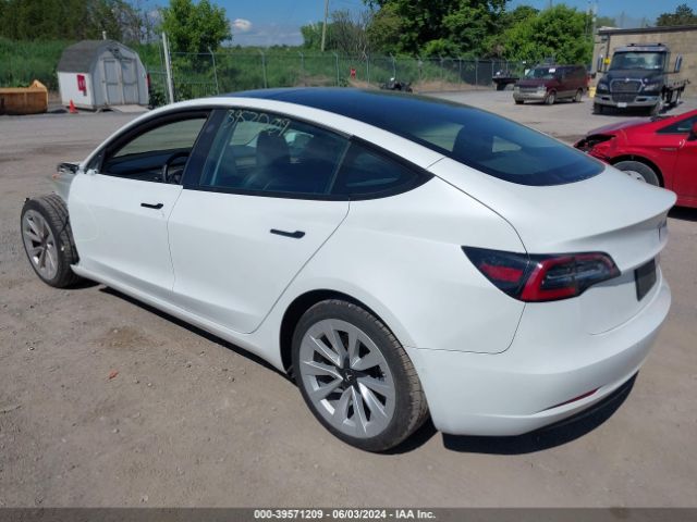 Photo 2 VIN: 5YJ3E1EB2NF187507 - TESLA MODEL 3 