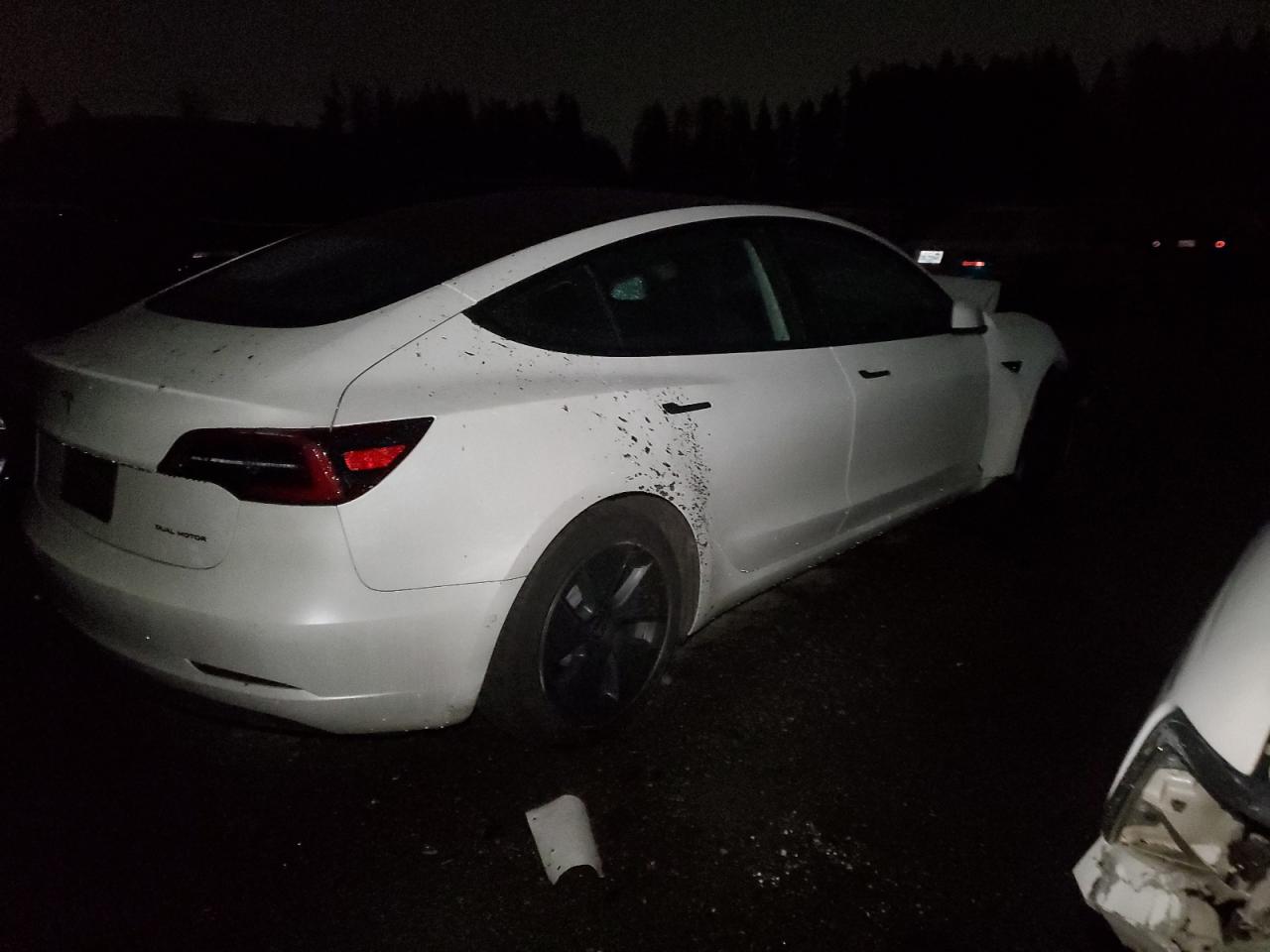 Photo 2 VIN: 5YJ3E1EB2NF259130 - TESLA MODEL 3 