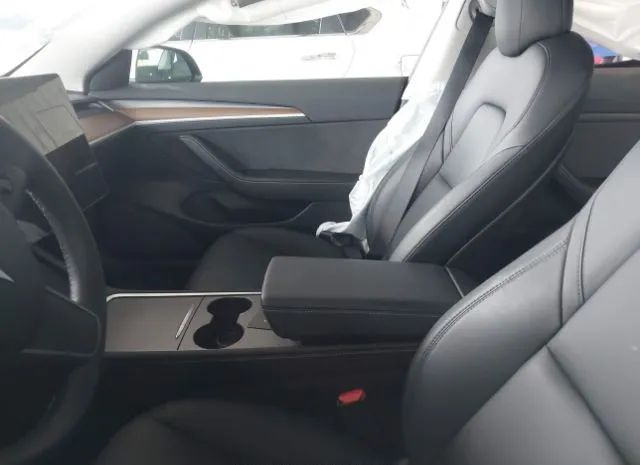 Photo 4 VIN: 5YJ3E1EB2NF273643 - TESLA MODEL 3 