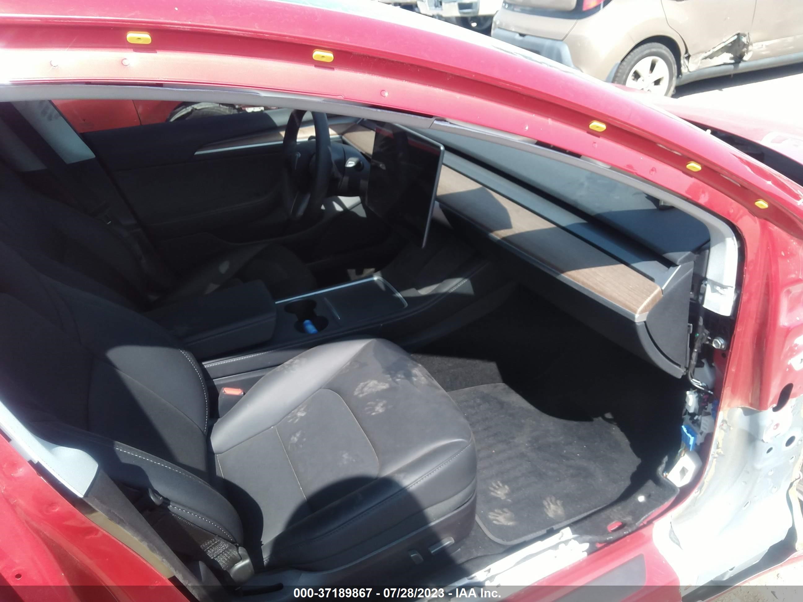 Photo 4 VIN: 5YJ3E1EB2NF323697 - TESLA MODEL 3 