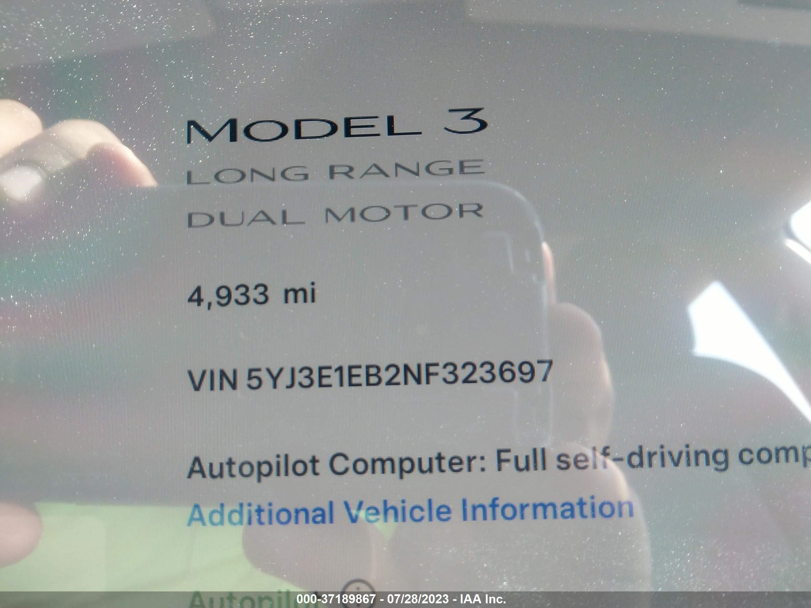 Photo 8 VIN: 5YJ3E1EB2NF323697 - TESLA MODEL 3 