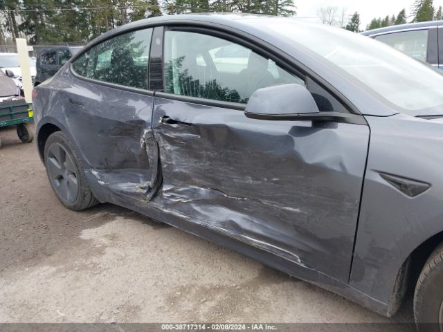 Photo 5 VIN: 5YJ3E1EB2PF416707 - TESLA MODEL 3 