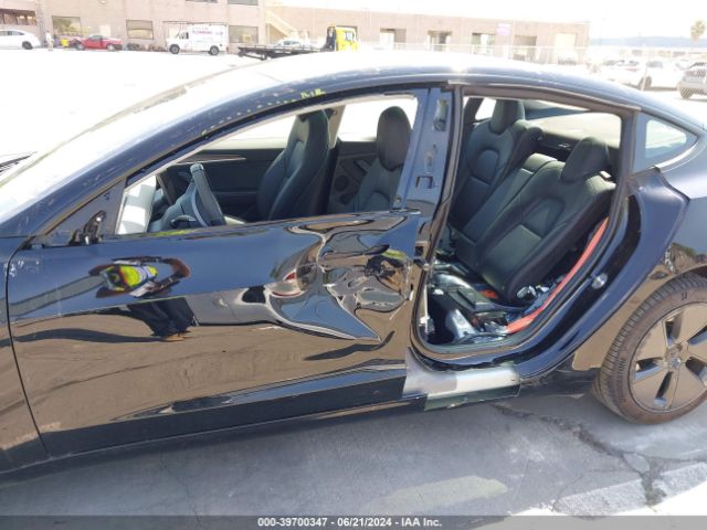 Photo 5 VIN: 5YJ3E1EB2PF604952 - TESLA MODEL 3 