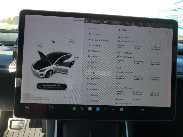 Photo 8 VIN: 5YJ3E1EB3JF067466 - TESLA MODEL 3 