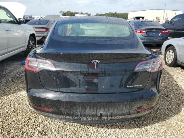 Photo 5 VIN: 5YJ3E1EB3JF068469 - TESLA MODEL 3 