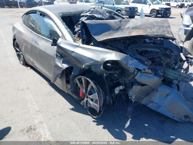 Photo 5 VIN: 5YJ3E1EB3JF072456 - TESLA MODEL 3 