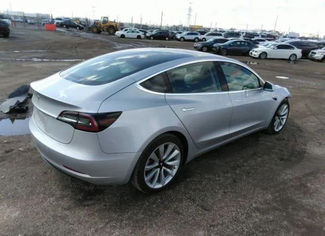 Photo 3 VIN: 5YJ3E1EB3JF087510 - TESLA MODEL 3 