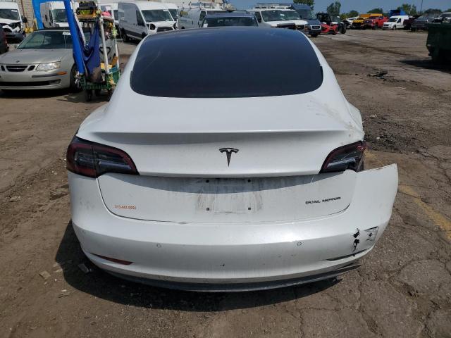 Photo 5 VIN: 5YJ3E1EB3JF088981 - TESLA MODEL 3 