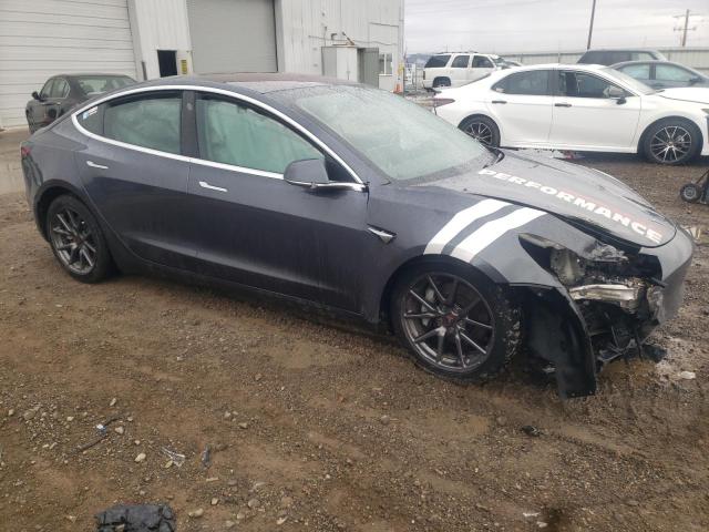 Photo 3 VIN: 5YJ3E1EB3JF113944 - TESLA MODEL 3 