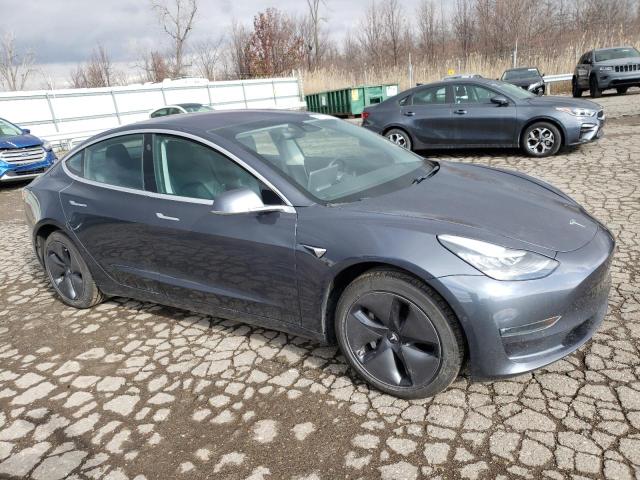 Photo 3 VIN: 5YJ3E1EB3JF119503 - TESLA MODEL 3 