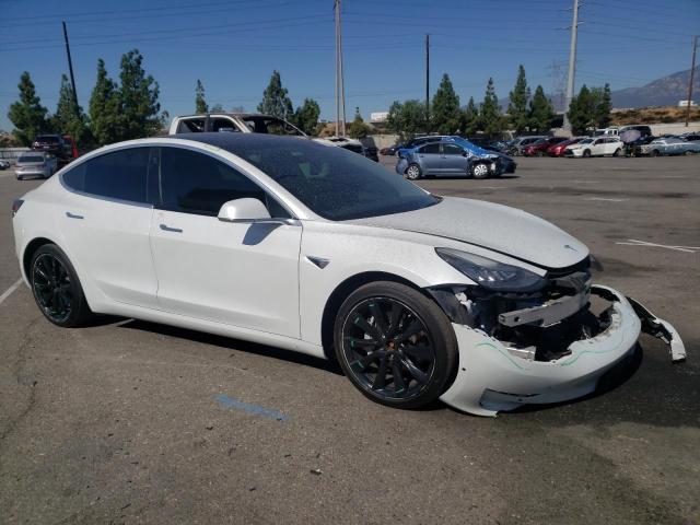 Photo 3 VIN: 5YJ3E1EB3KF192016 - TESLA MODEL 3 