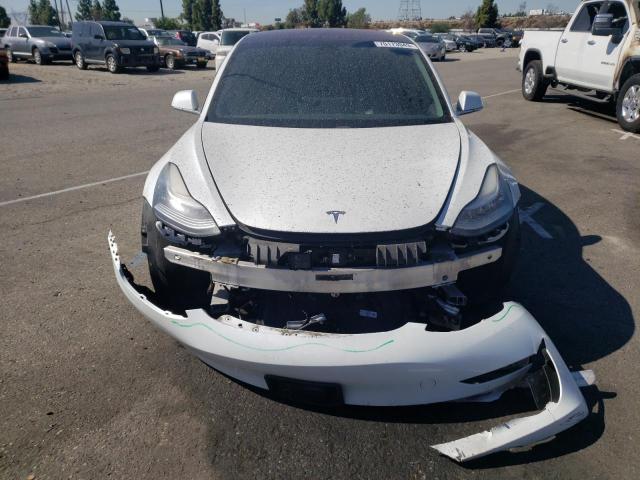 Photo 4 VIN: 5YJ3E1EB3KF192016 - TESLA MODEL 3 