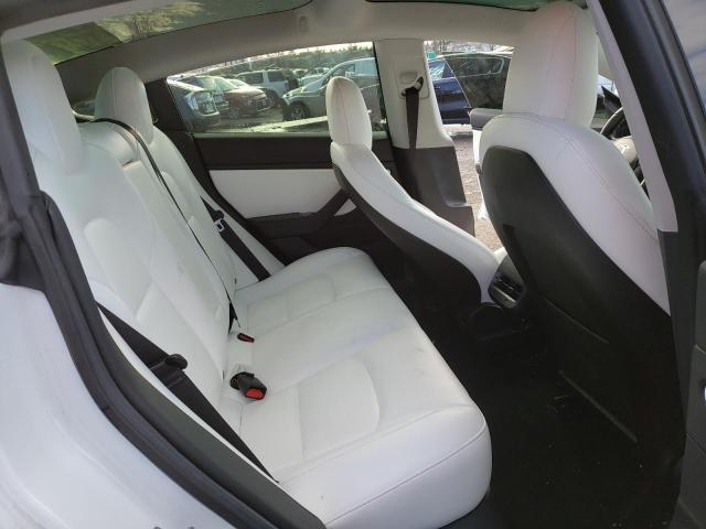 Photo 9 VIN: 5YJ3E1EB3KF407040 - TESLA MODEL 3 